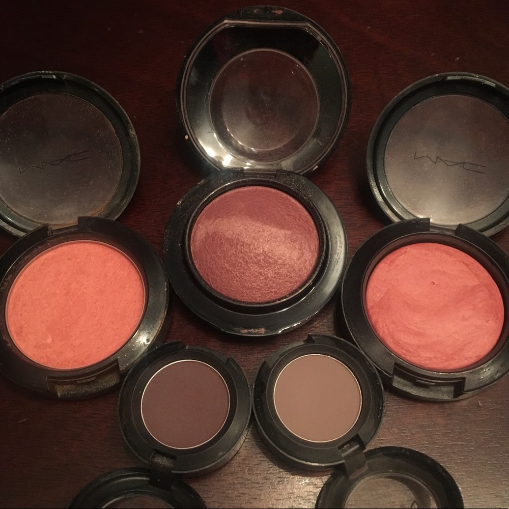 MAC Cosmetics Bundle